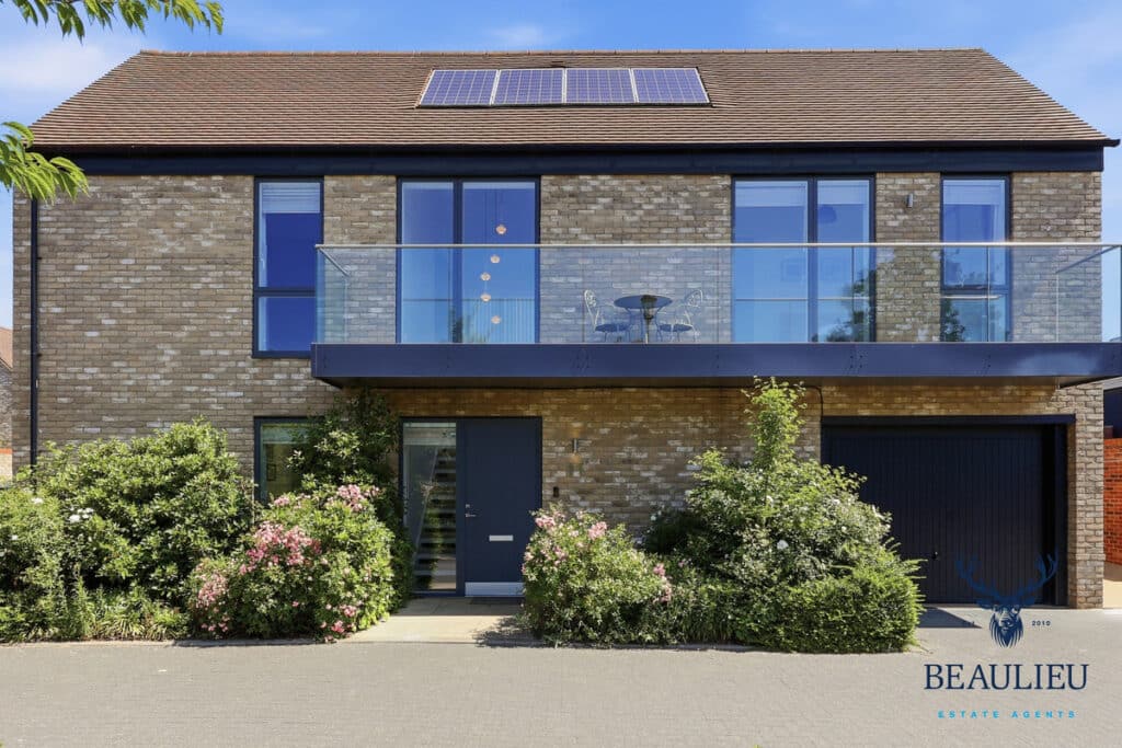 Albatross Way, Chelmsford, CM3 3